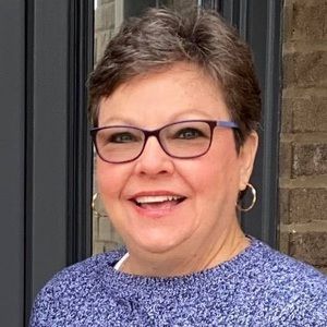 Meet your Posher, Joyce